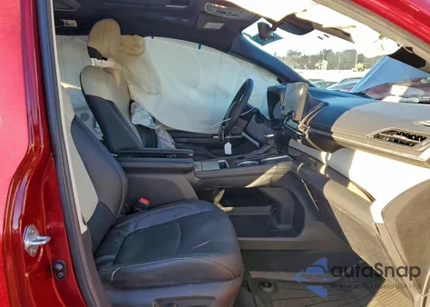 2025 Toyota Sienna Limited z USA, uszkodzony, nr VIN 5TDESKFC5SS154569